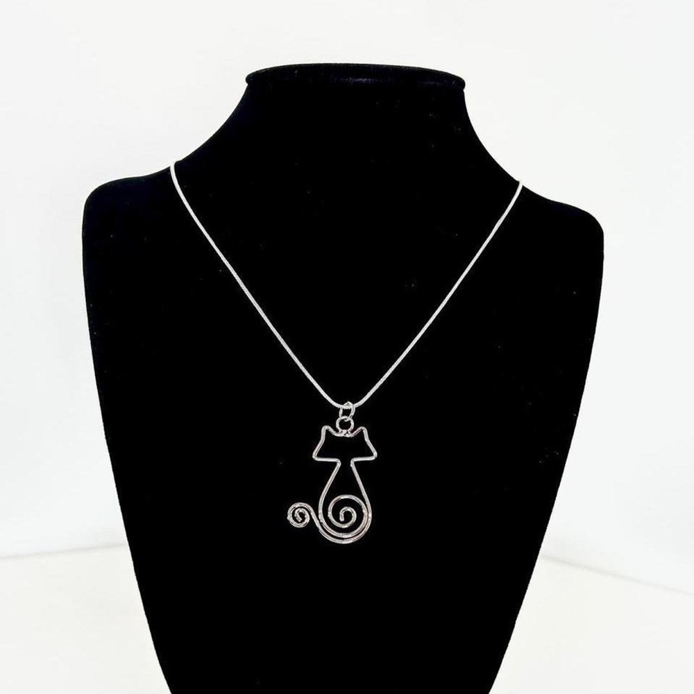 Sterling Silver Cat Outline Necklace